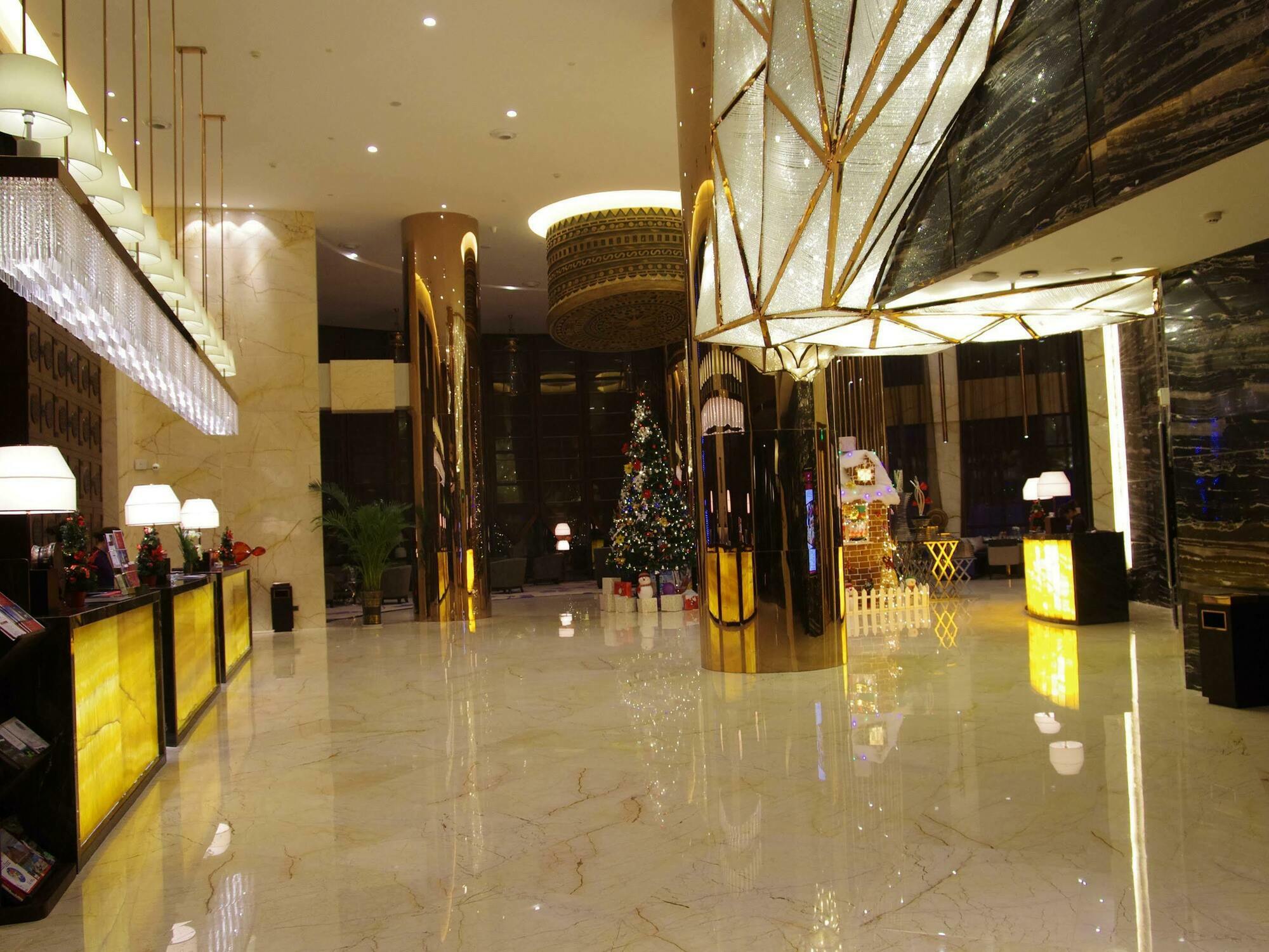 Argyle Grand Hotel Xingyi  Luaran gambar